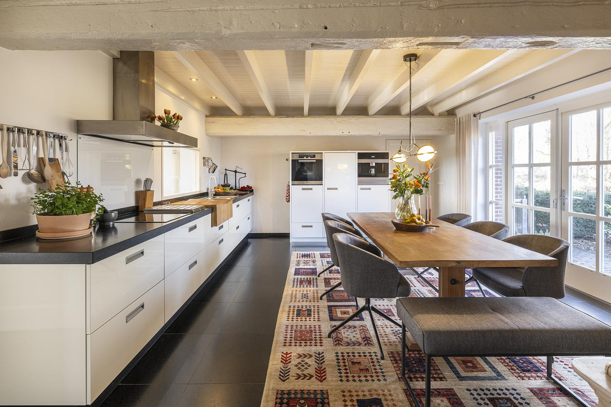 Vrijstaande woning te koop: Haarensebaan 5, Udenhout