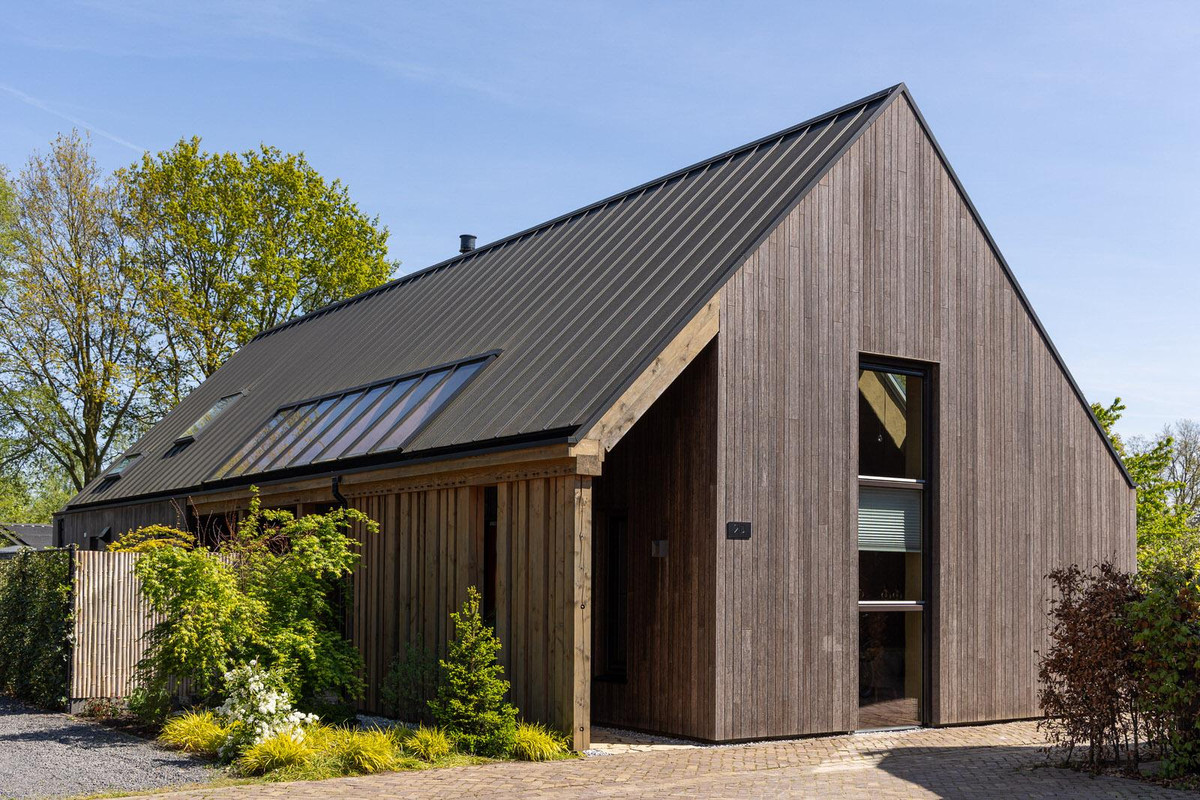 Vrijstaande woning te koop: De Houtwal 2D, Veghel