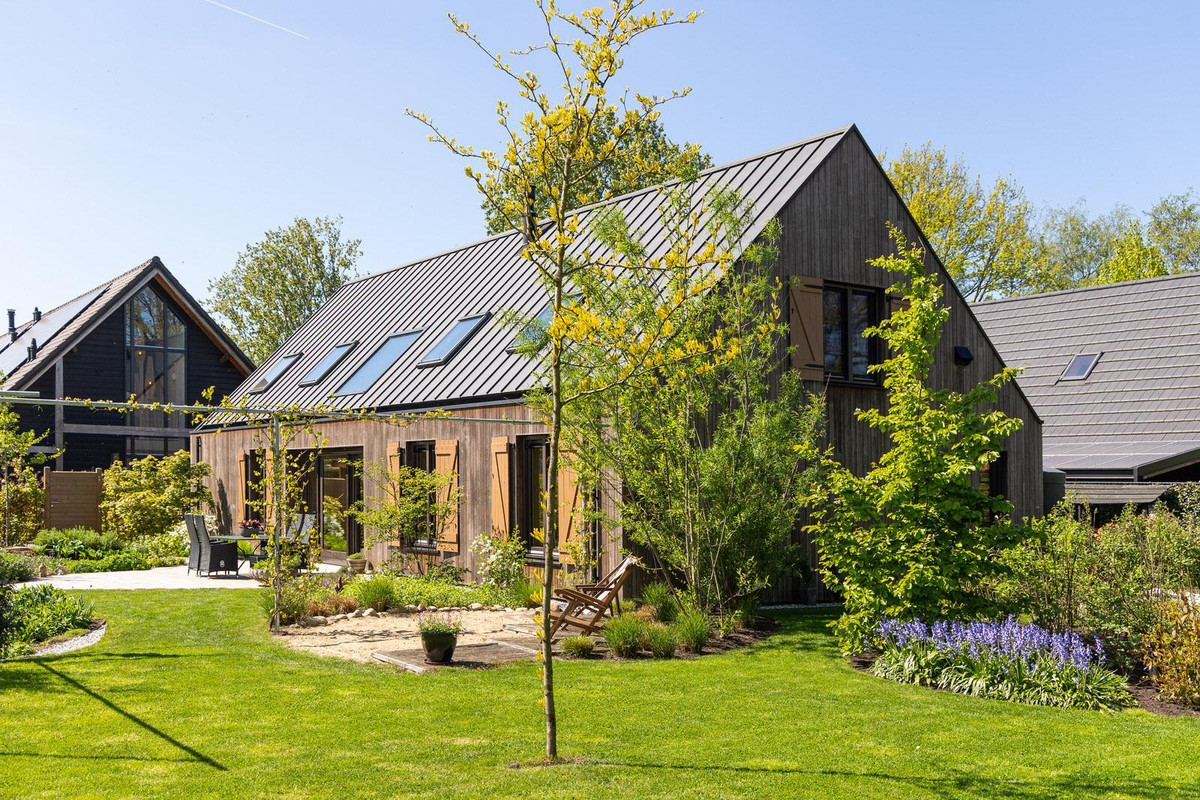 Vrijstaande woning te koop: De Houtwal 2D, Veghel
