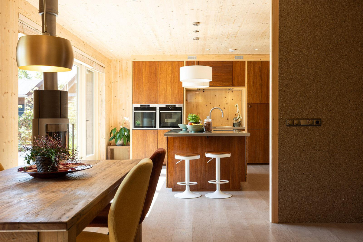 Vrijstaande woning te koop: De Houtwal 2D, Veghel