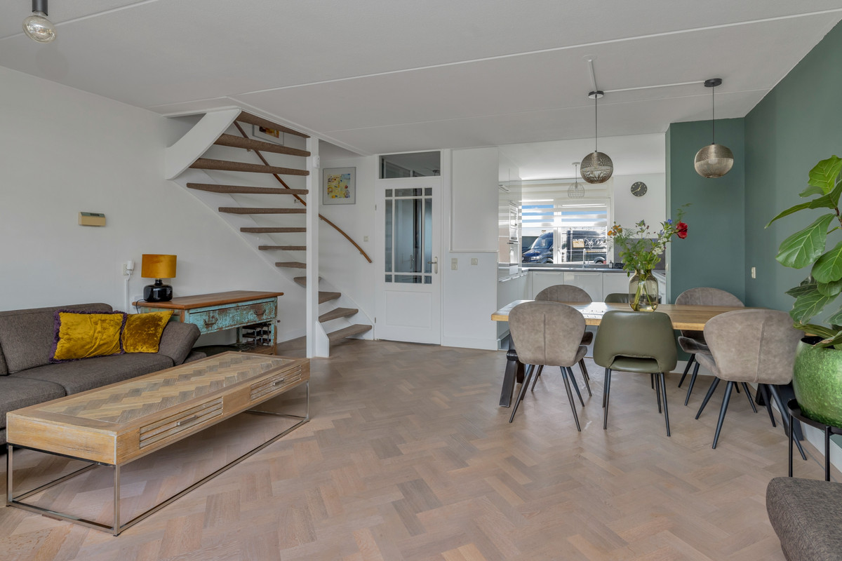 Hoekwoning te koop: Jan Palachstraat 37, Purmerend