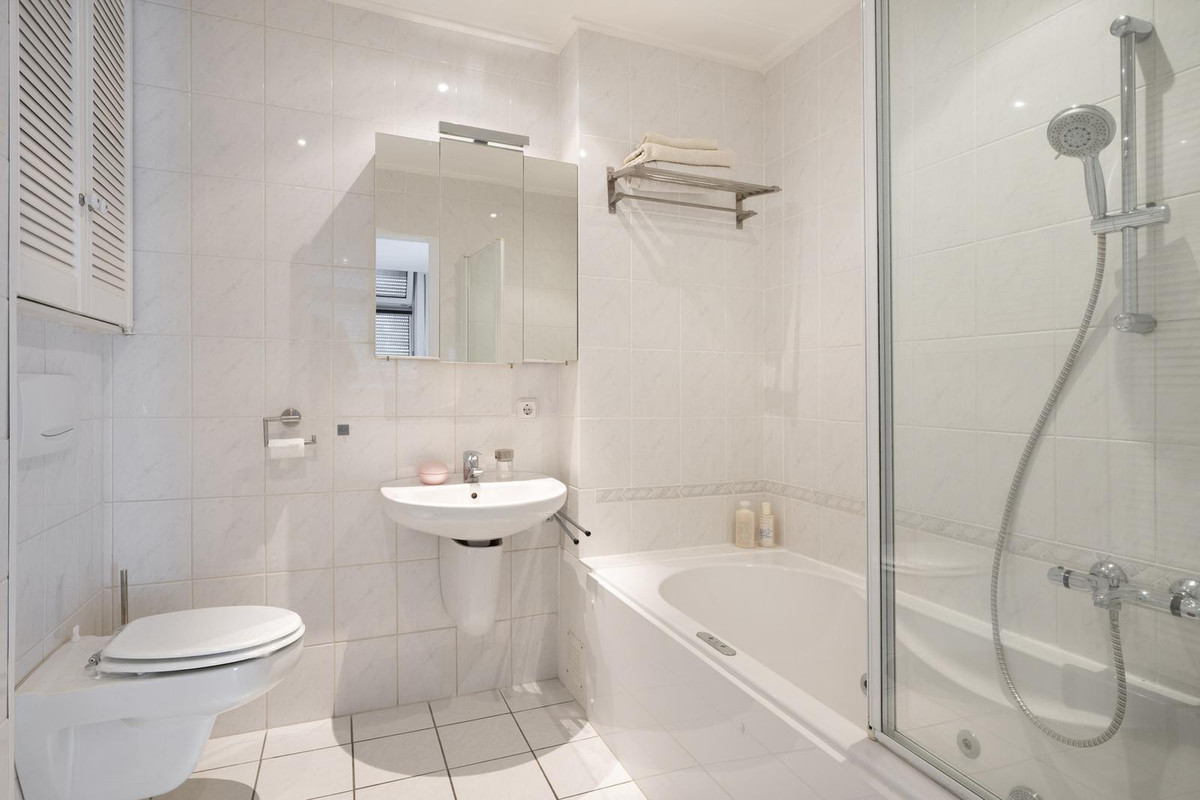 Appartement te koop: Dokter van Kleefstraat 24B, Maastricht