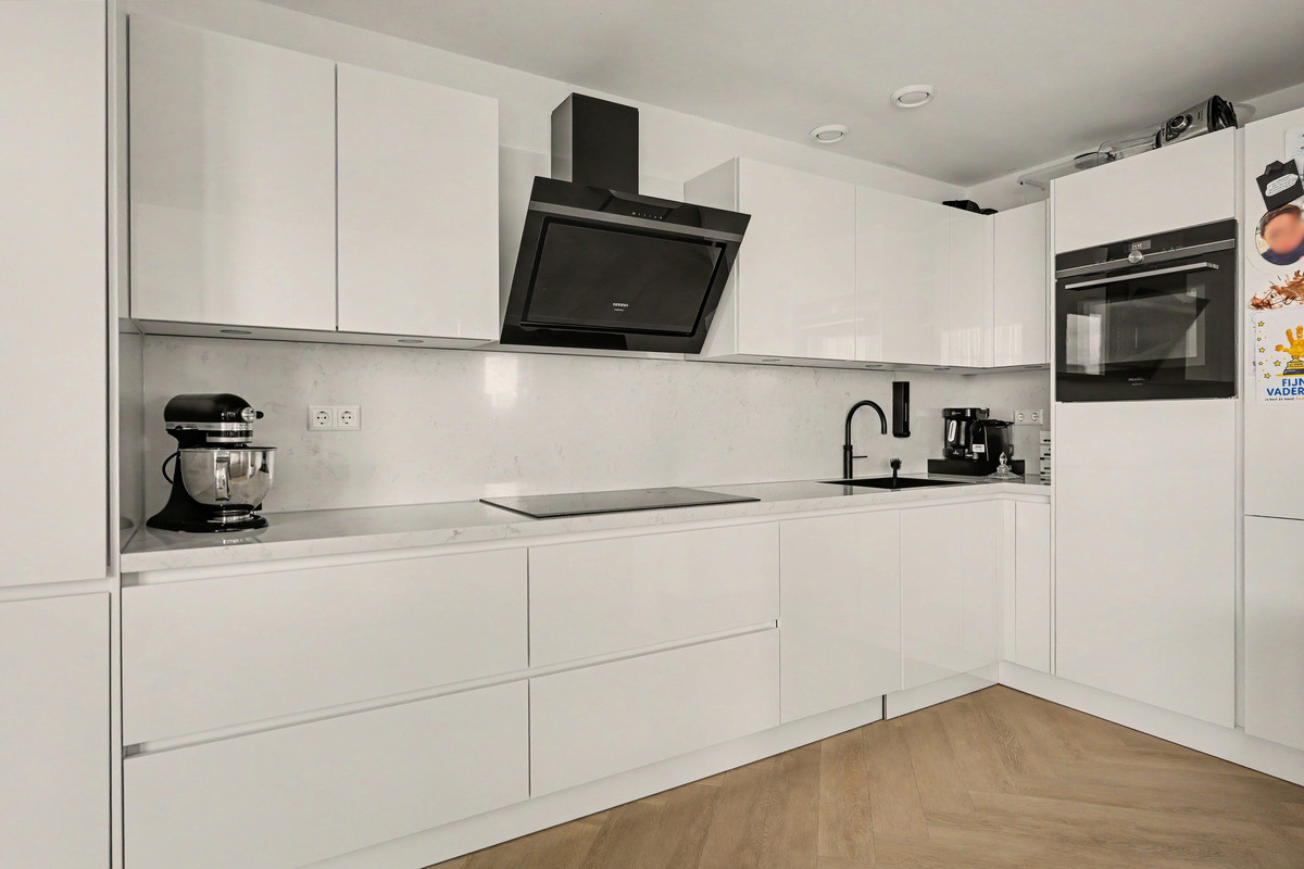 Appartement te koop: Leyweg 1300D, 'S-Gravenhage