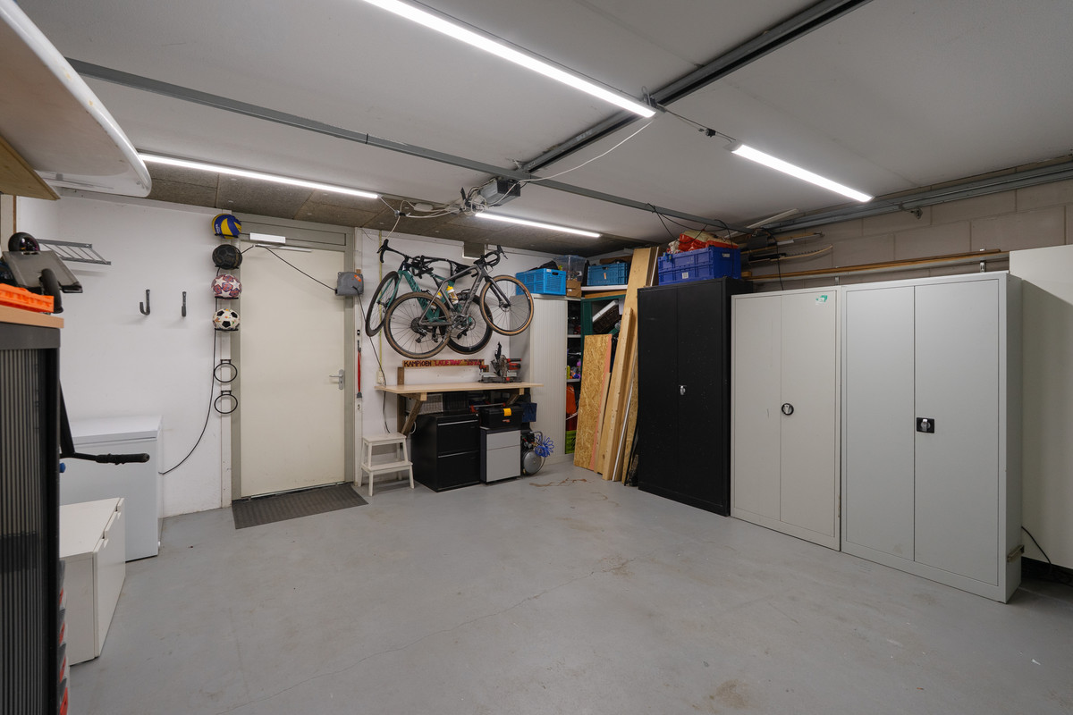 Tussenwoning te koop: Hoefslag 20, Bemmel