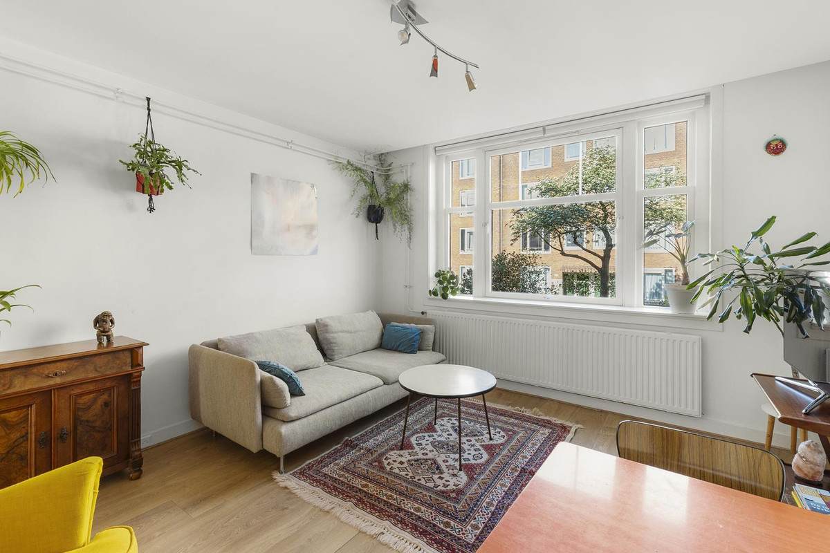 Studio te koop: Solebaystraat 82H, Amsterdam