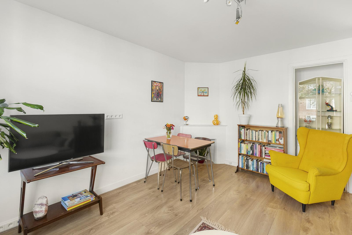 Studio te koop: Solebaystraat 82H, Amsterdam