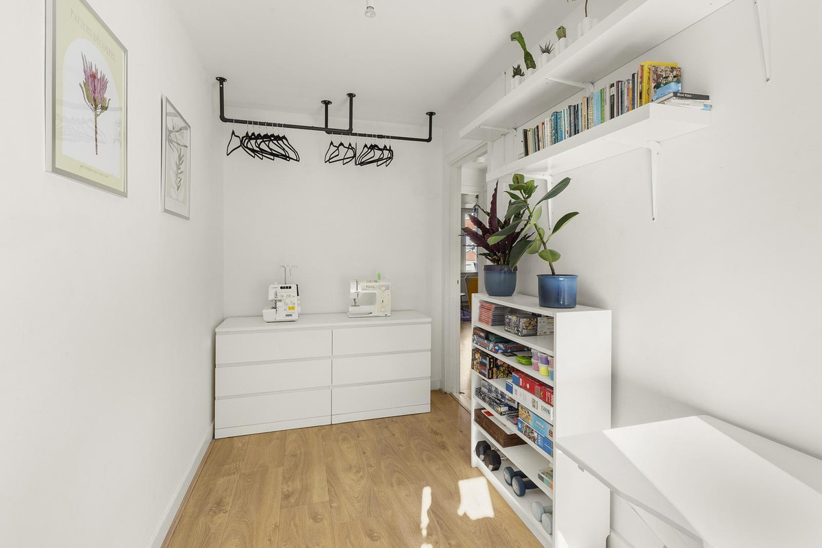Studio te koop: Solebaystraat 82H, Amsterdam