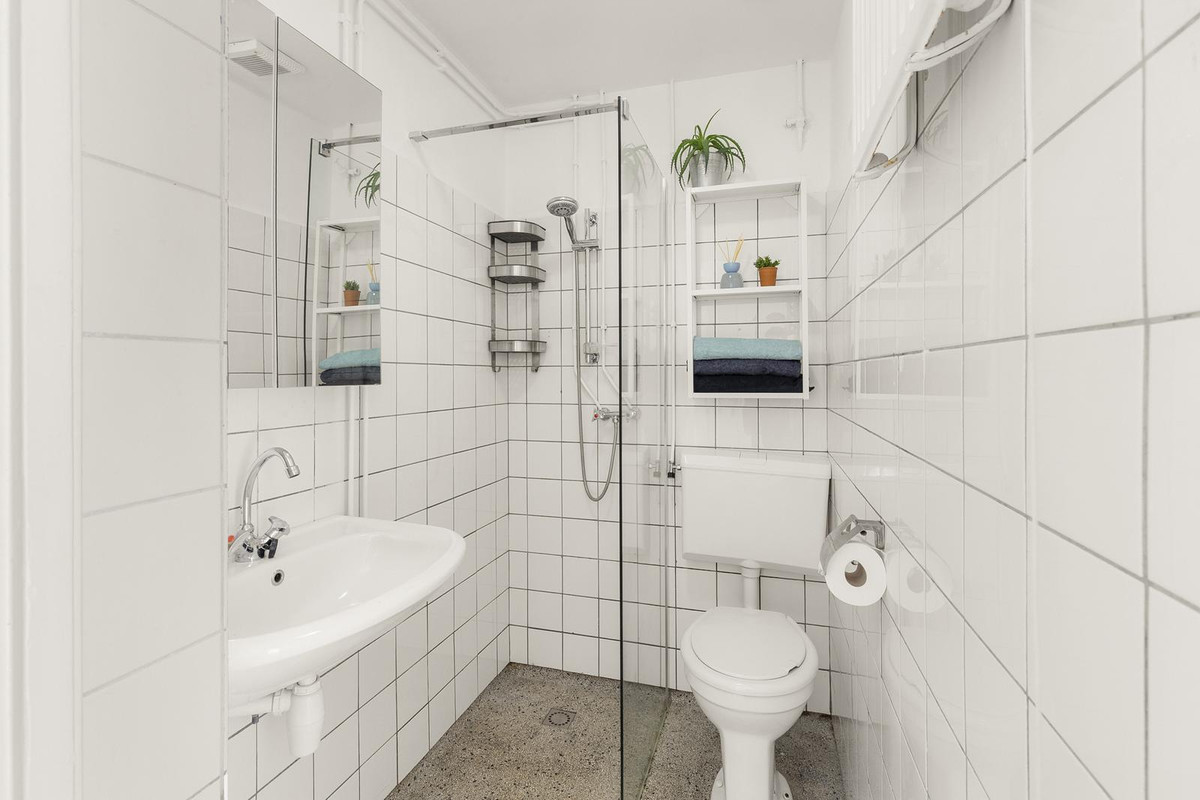 Studio te koop: Solebaystraat 82H, Amsterdam