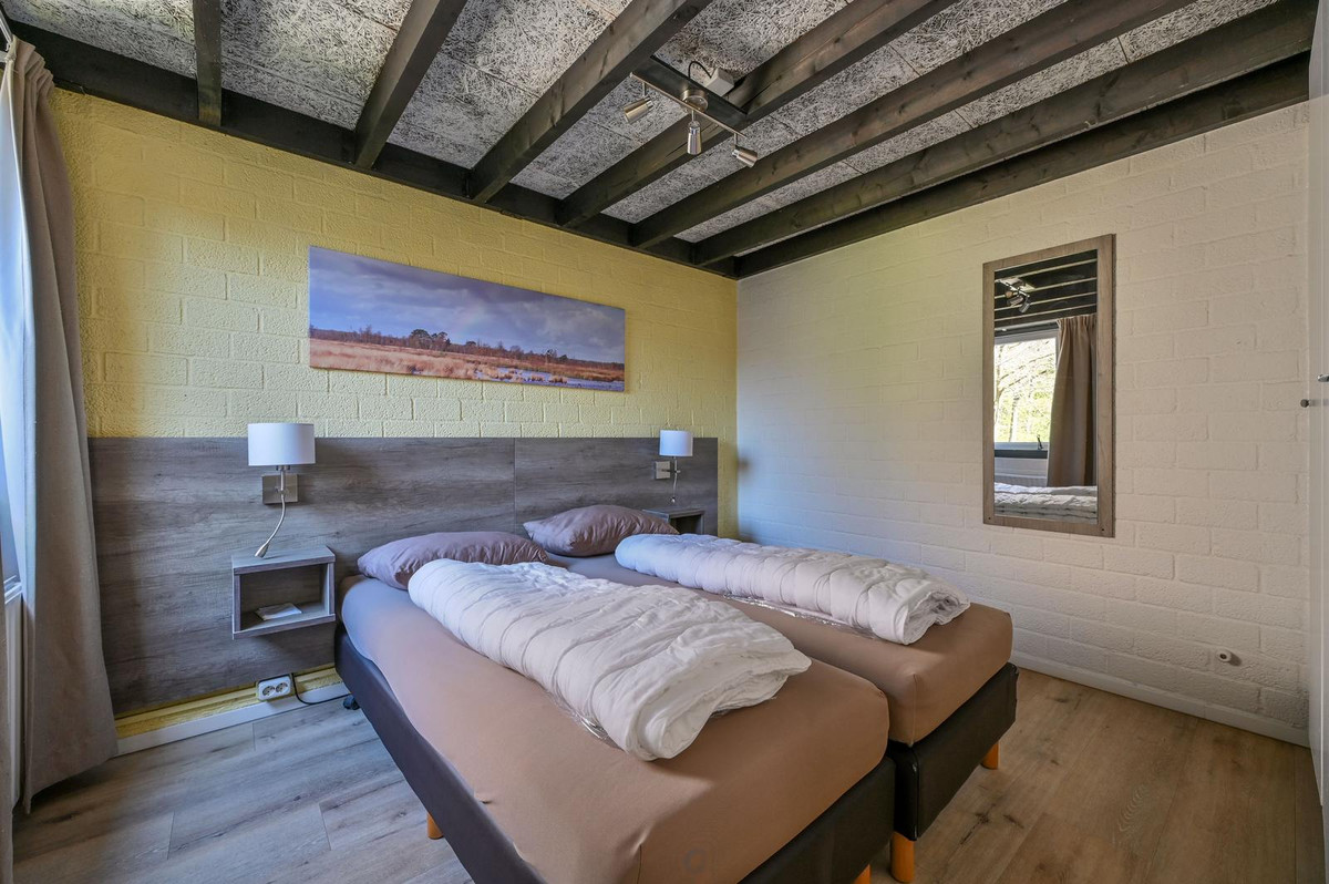 Tussenwoning te koop: Vennenbos 114, Hapert