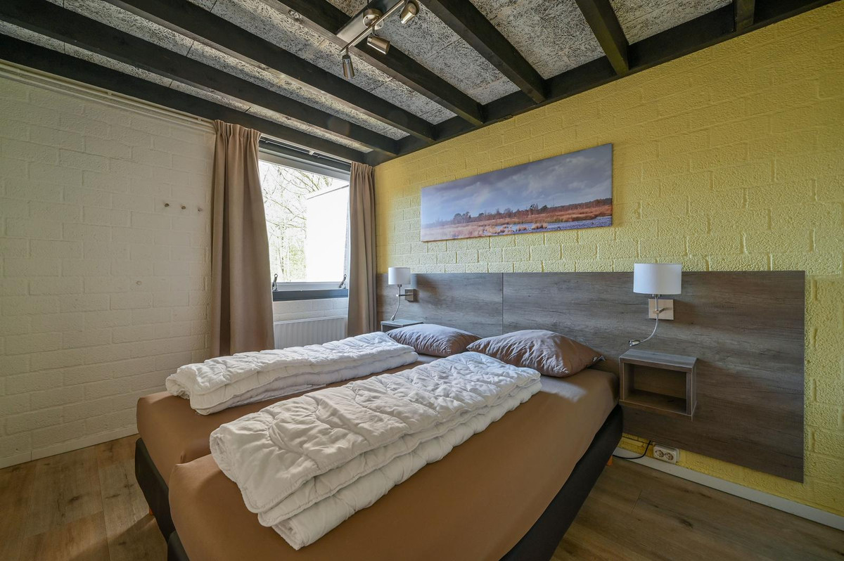 Tussenwoning te koop: Vennenbos 114, Hapert