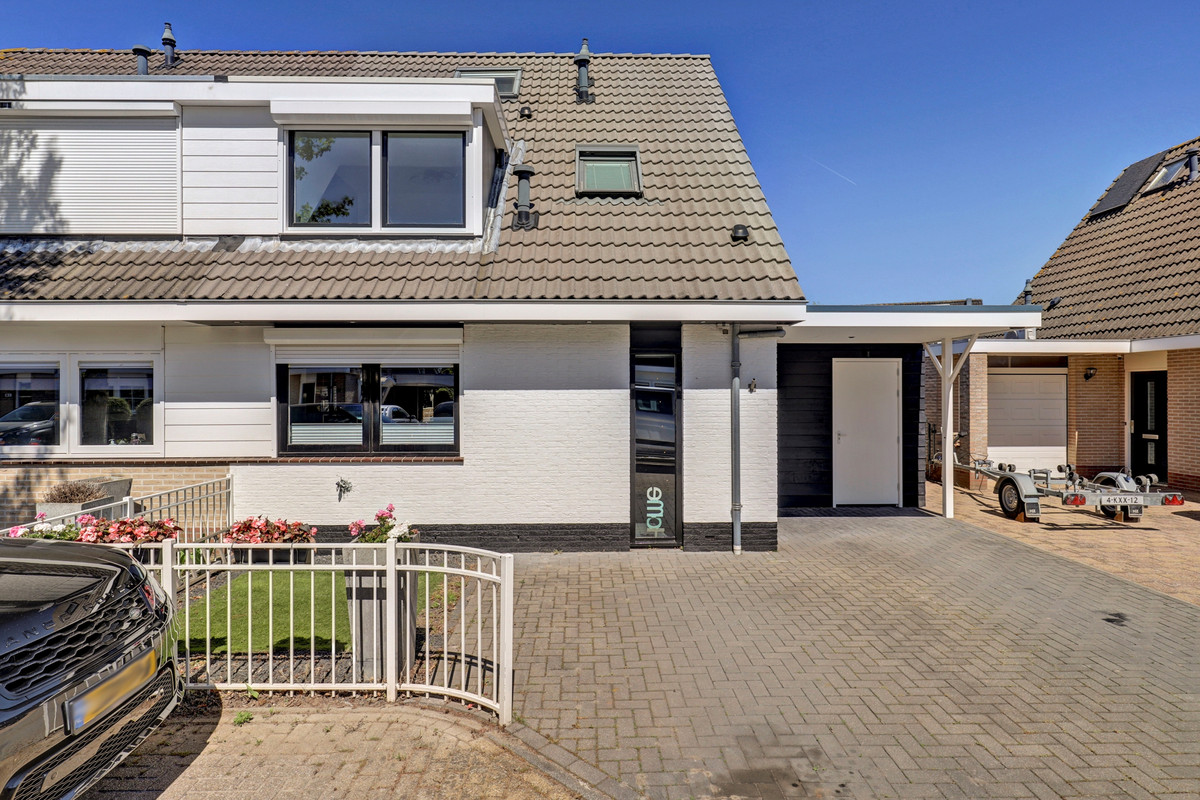 Hoekwoning te koop: Betuwe Singel 4, Lienden