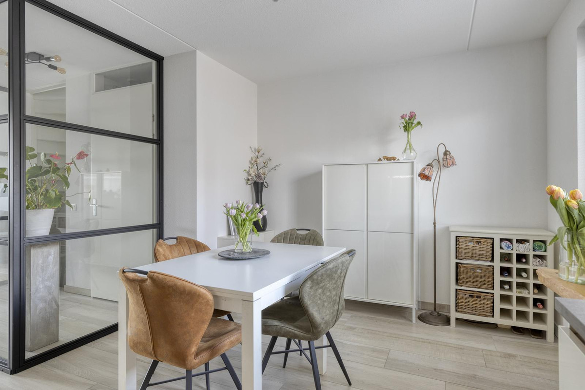 Hoekwoning te koop: Rozenstraat 80, Tilburg