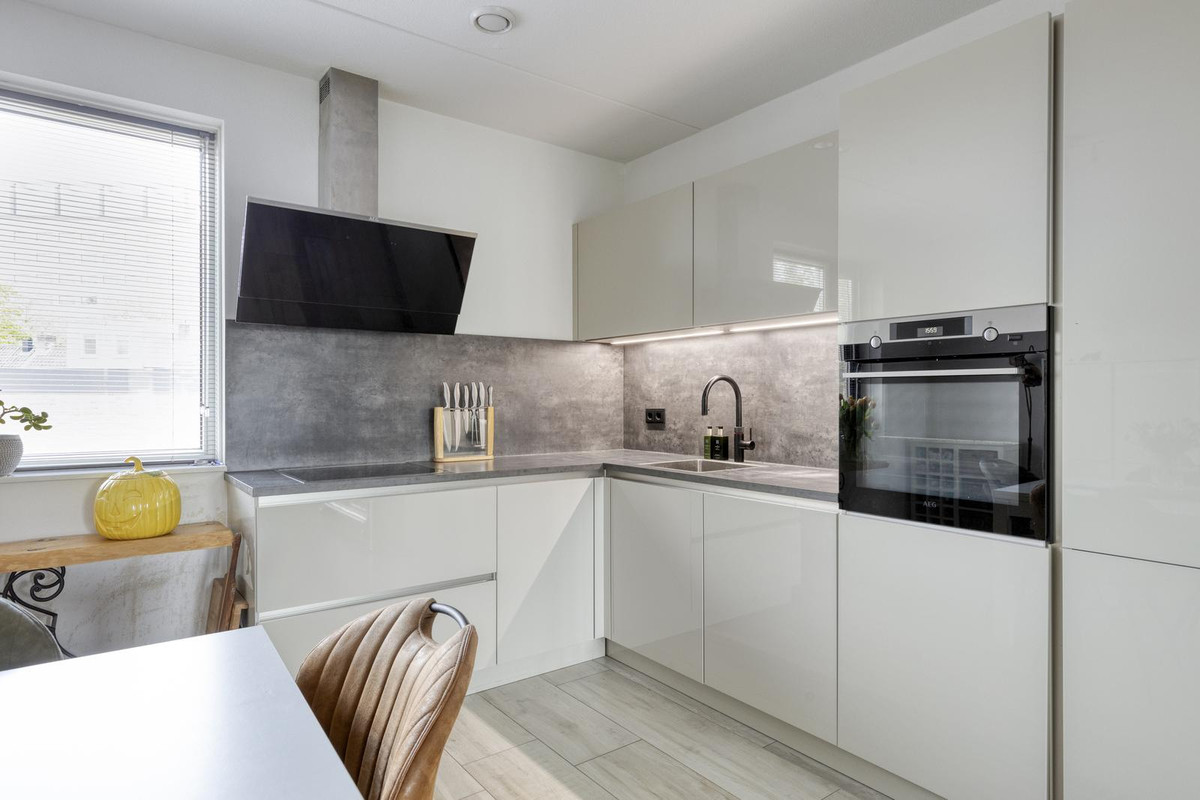 Hoekwoning te koop: Rozenstraat 80, Tilburg