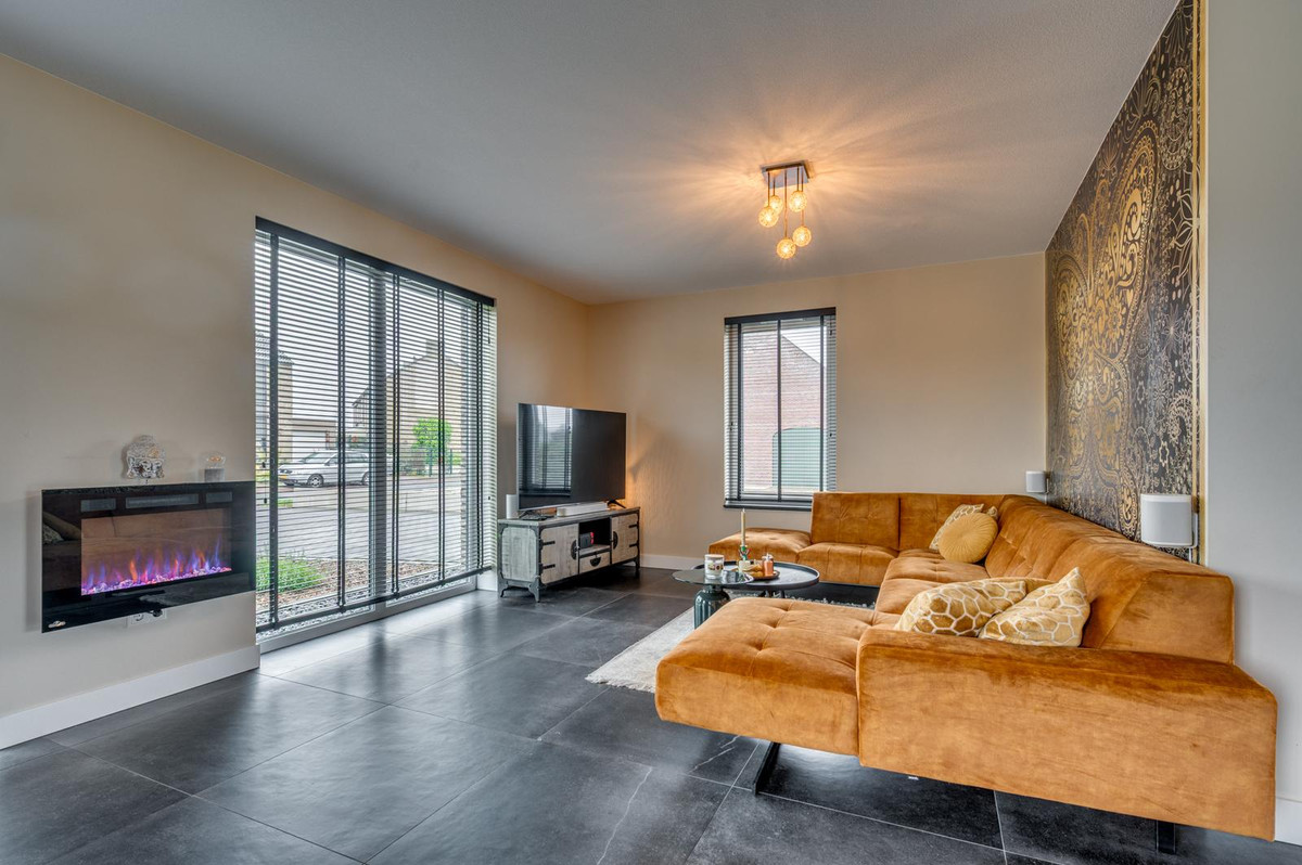 Vrijstaande woning te koop: Huiskampweg 24, Venlo