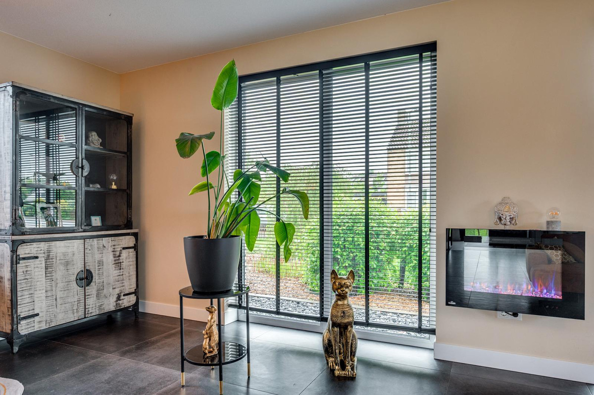 Vrijstaande woning te koop: Huiskampweg 24, Venlo