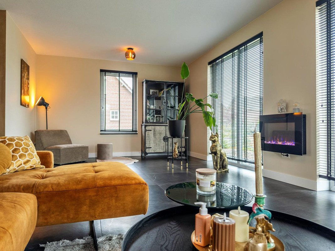 Vrijstaande woning te koop: Huiskampweg 24, Venlo