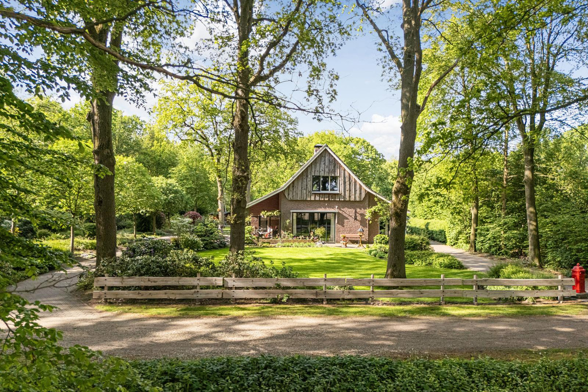 Vrijstaande woning te koop: Polhaarweg 7, Neede