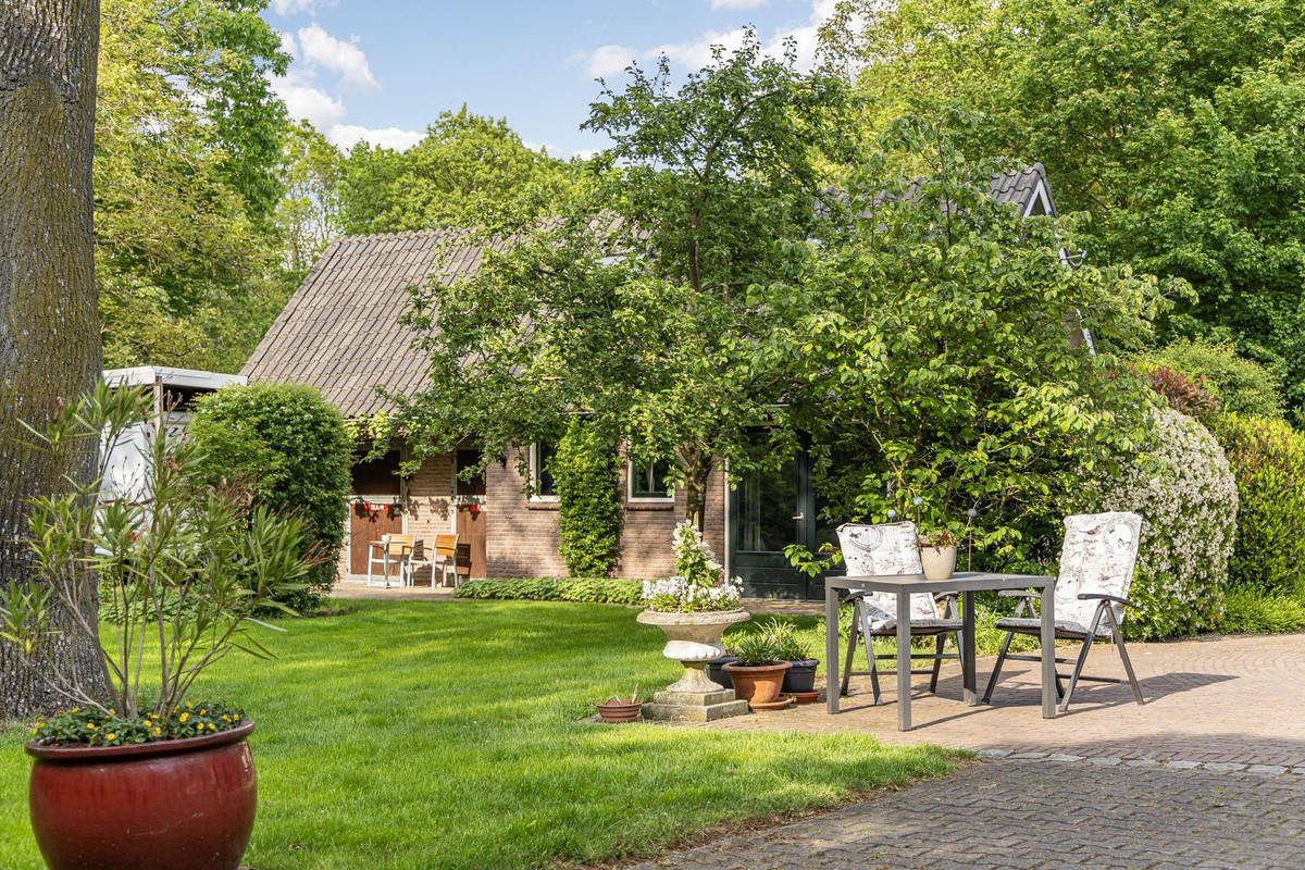 Vrijstaande woning te koop: Polhaarweg 7, Neede