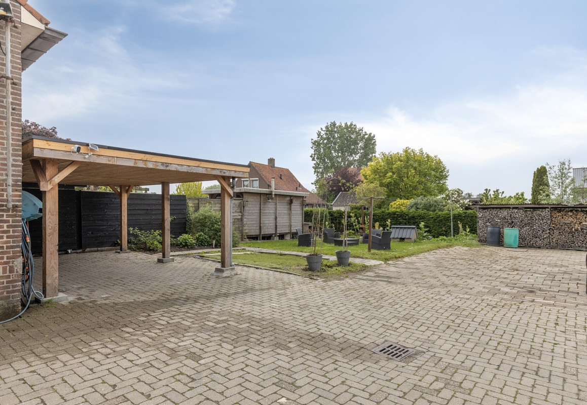 Vrijstaande woning te koop: Haarweg 4, Gorinchem