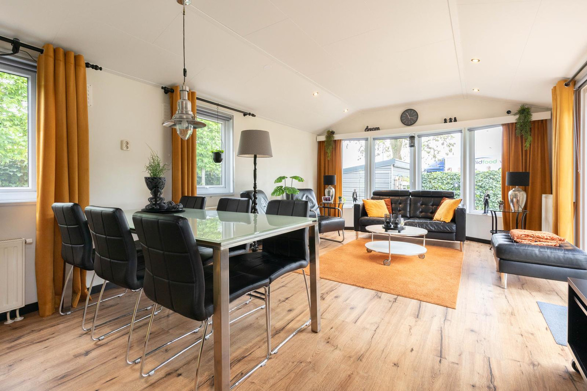 Vrijstaande woning te koop: Bato'sweg 11C39, Putten