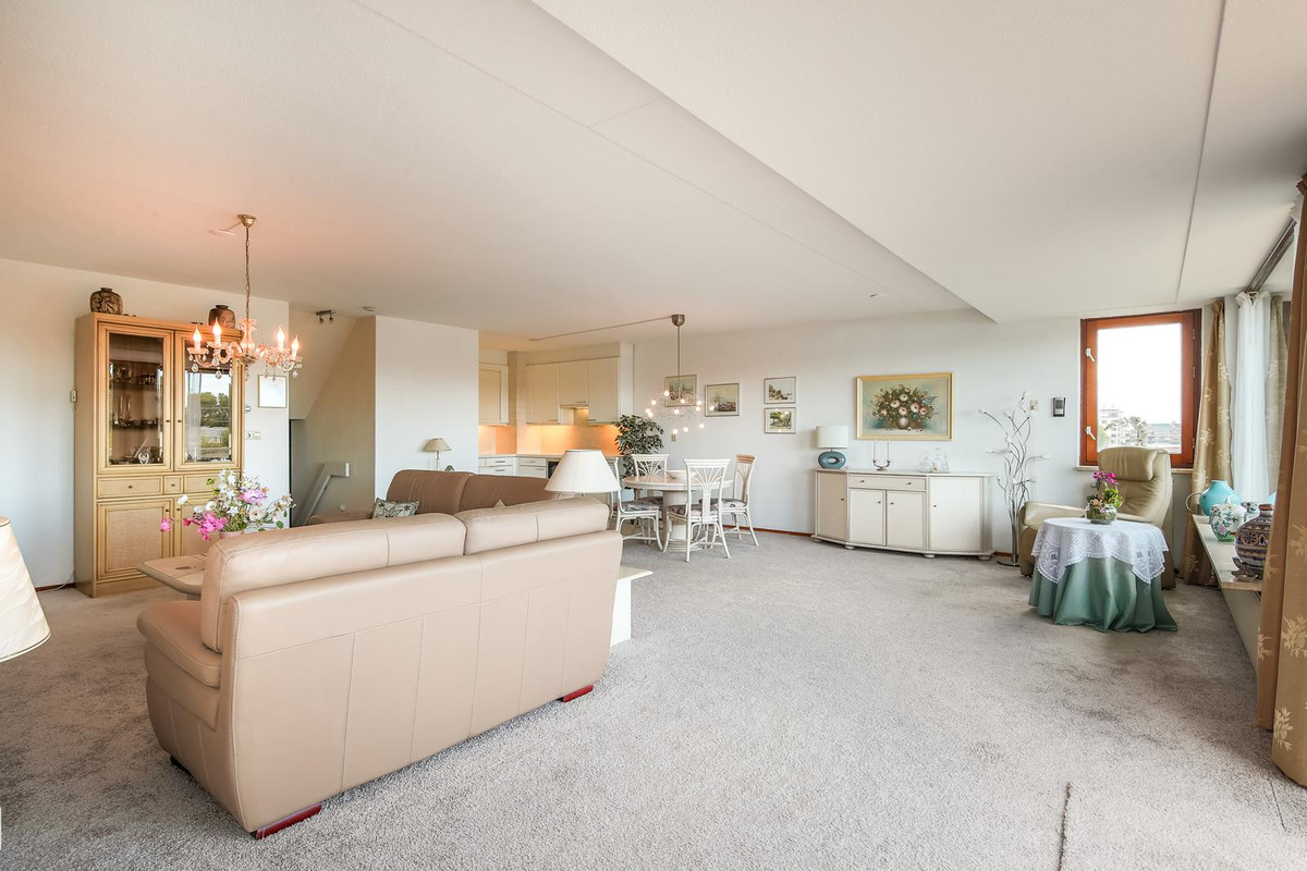 Appartement te koop: Westzijde 442, Zaandam