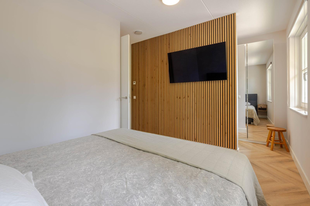 Hoekwoning te koop: Warmoldstraat 77B, Rotterdam