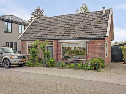 Dorpsstraat 251