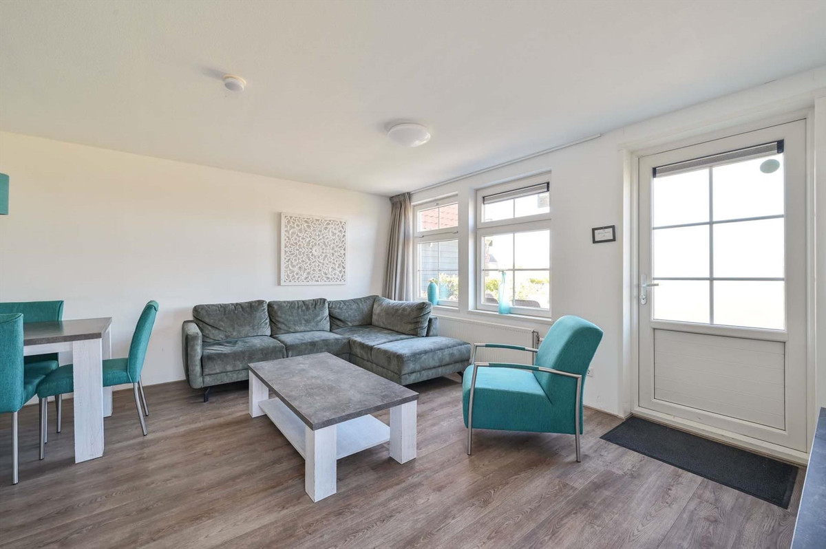 Vrijstaande woning te koop: Burgemeester Dalenbergstraat 50-230, West-Graftdijk