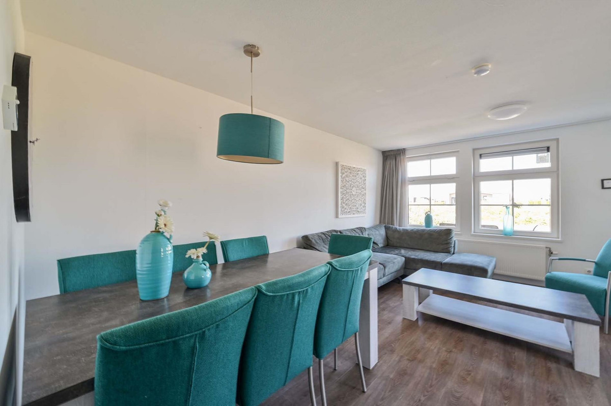 Vrijstaande woning te koop: Burgemeester Dalenbergstraat 50-230, West-Graftdijk