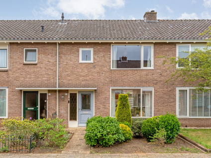Tussenwoning te koop: Eschstraat 25, Pleijendal Dalfsen