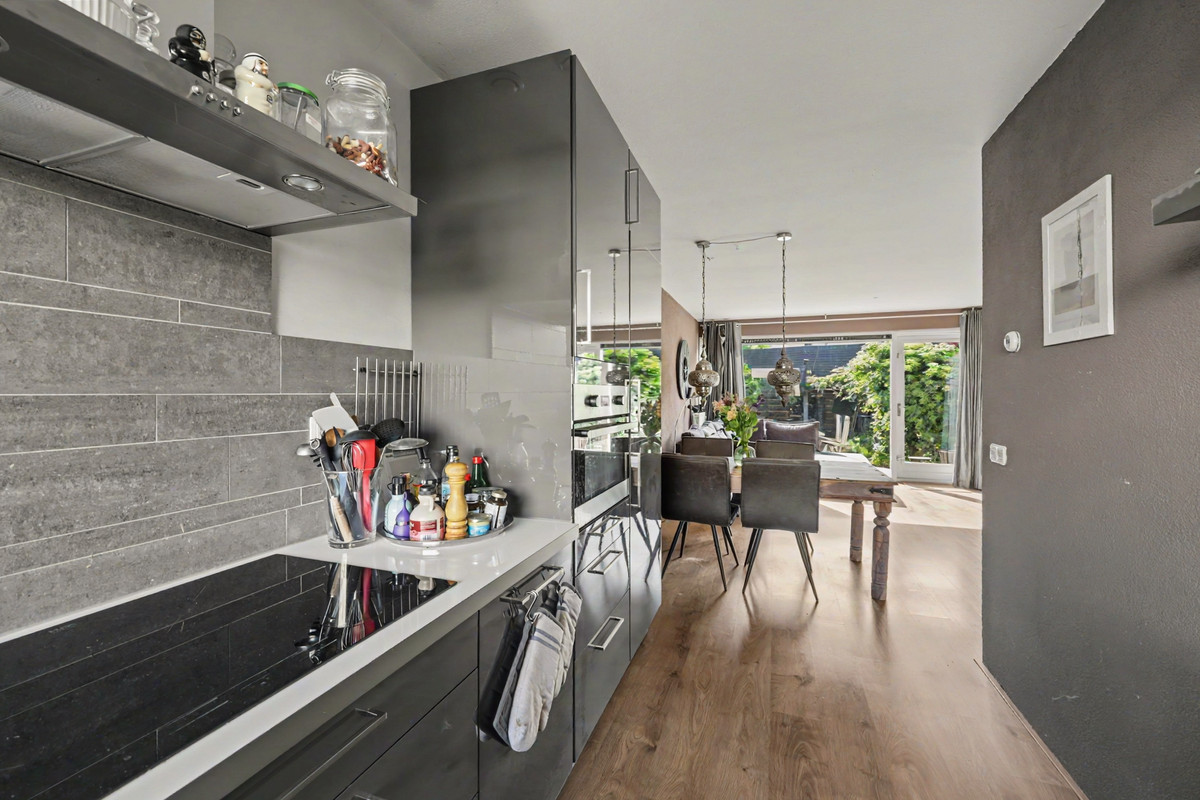 Tussenwoning te koop: Remmersteinpad 5, Almere