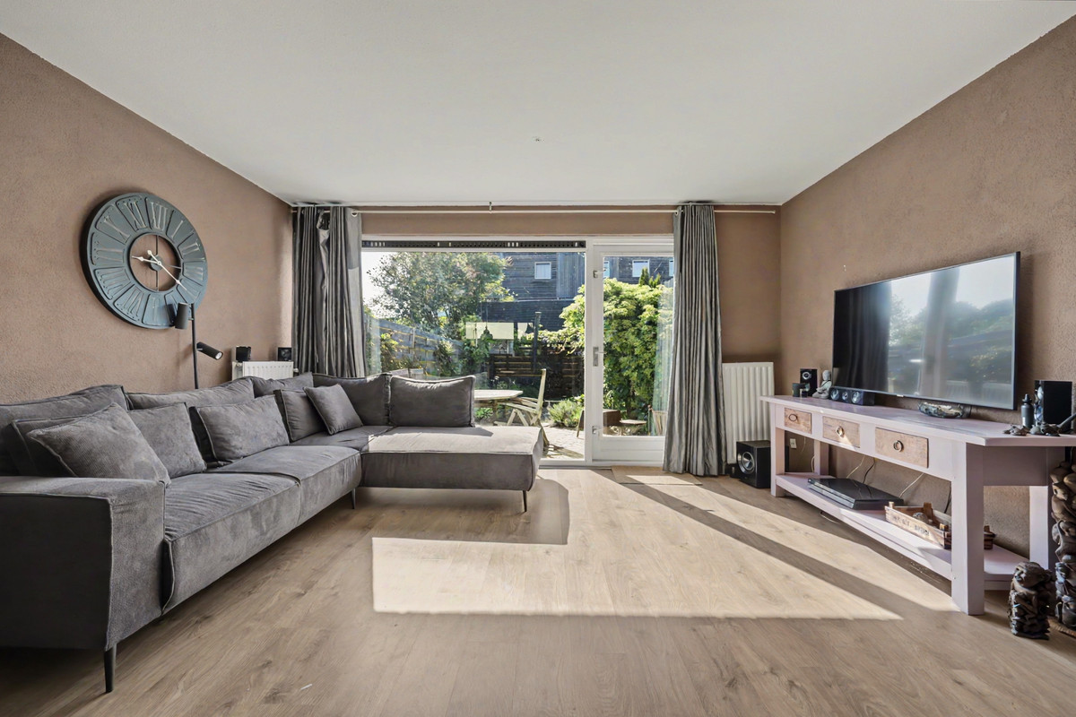 Tussenwoning te koop: Remmersteinpad 5, Almere