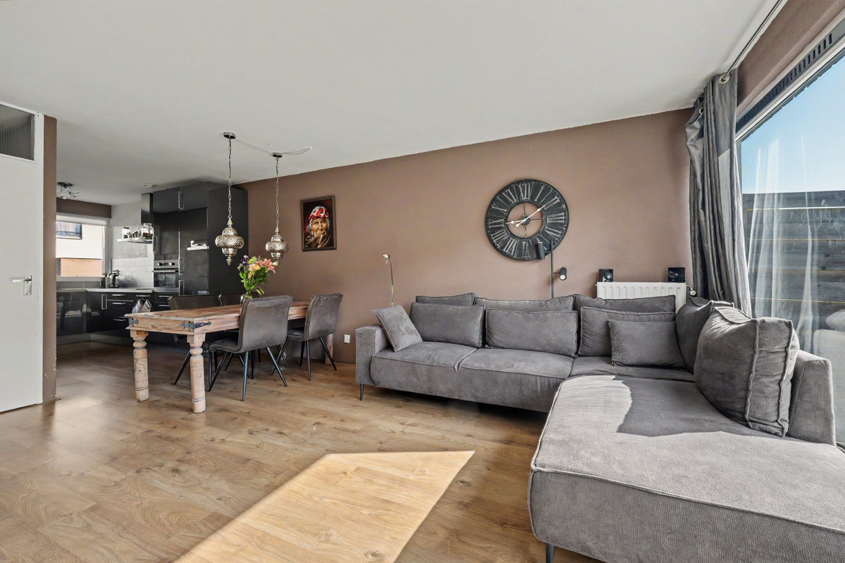 Tussenwoning te koop: Remmersteinpad 5, Almere