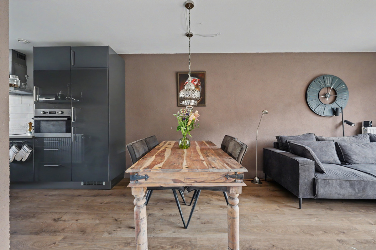 Tussenwoning te koop: Remmersteinpad 5, Almere