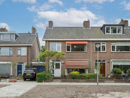 Tussenwoning te koop: Richard Wagnerlaan 6, Adegeest Voorschoten