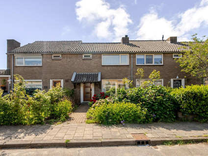 Tussenwoning te koop: Vorsterstraat 21, Rheden Rheden