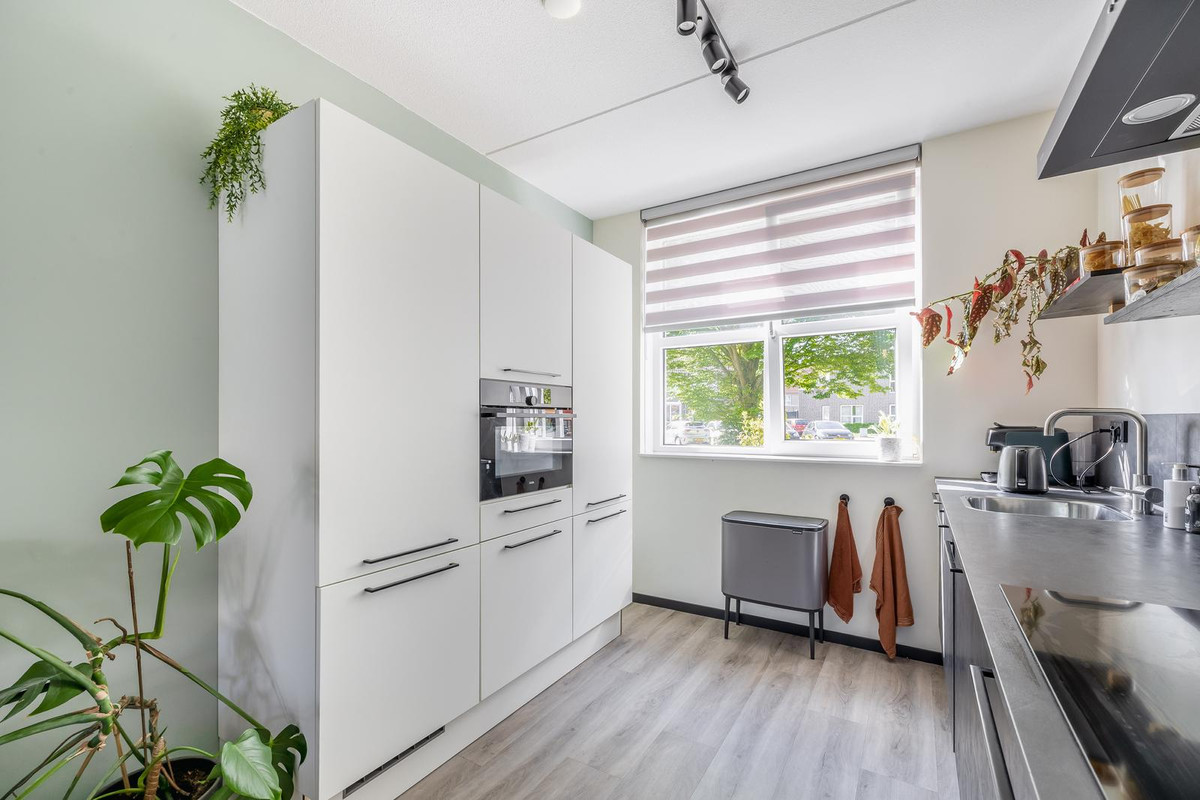 Tussenwoning te koop: Paul Guillaumestraat 44, Tegelen