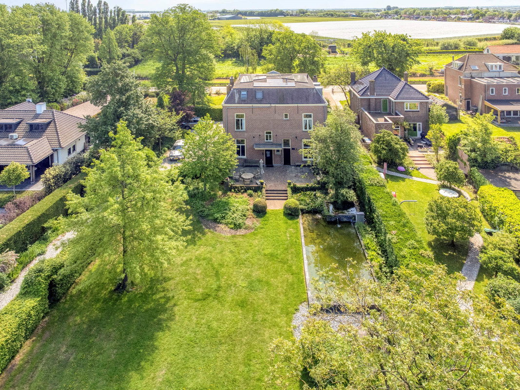 Vrijstaande woning te koop: Havenweg 59, Dinteloord