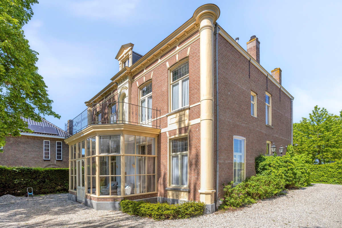 Vrijstaande woning te koop: Havenweg 59, Dinteloord
