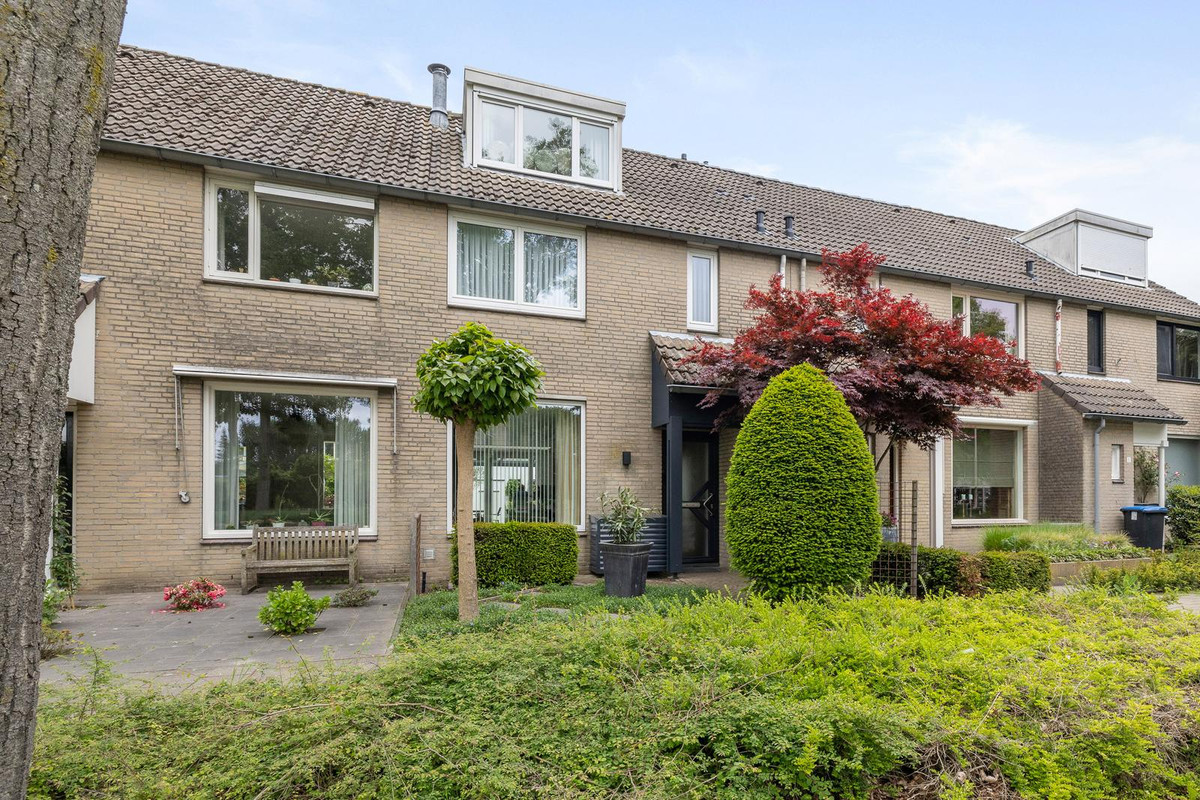 Tussenwoning te koop: Willem de Rijkelaan 10, Eindhoven
