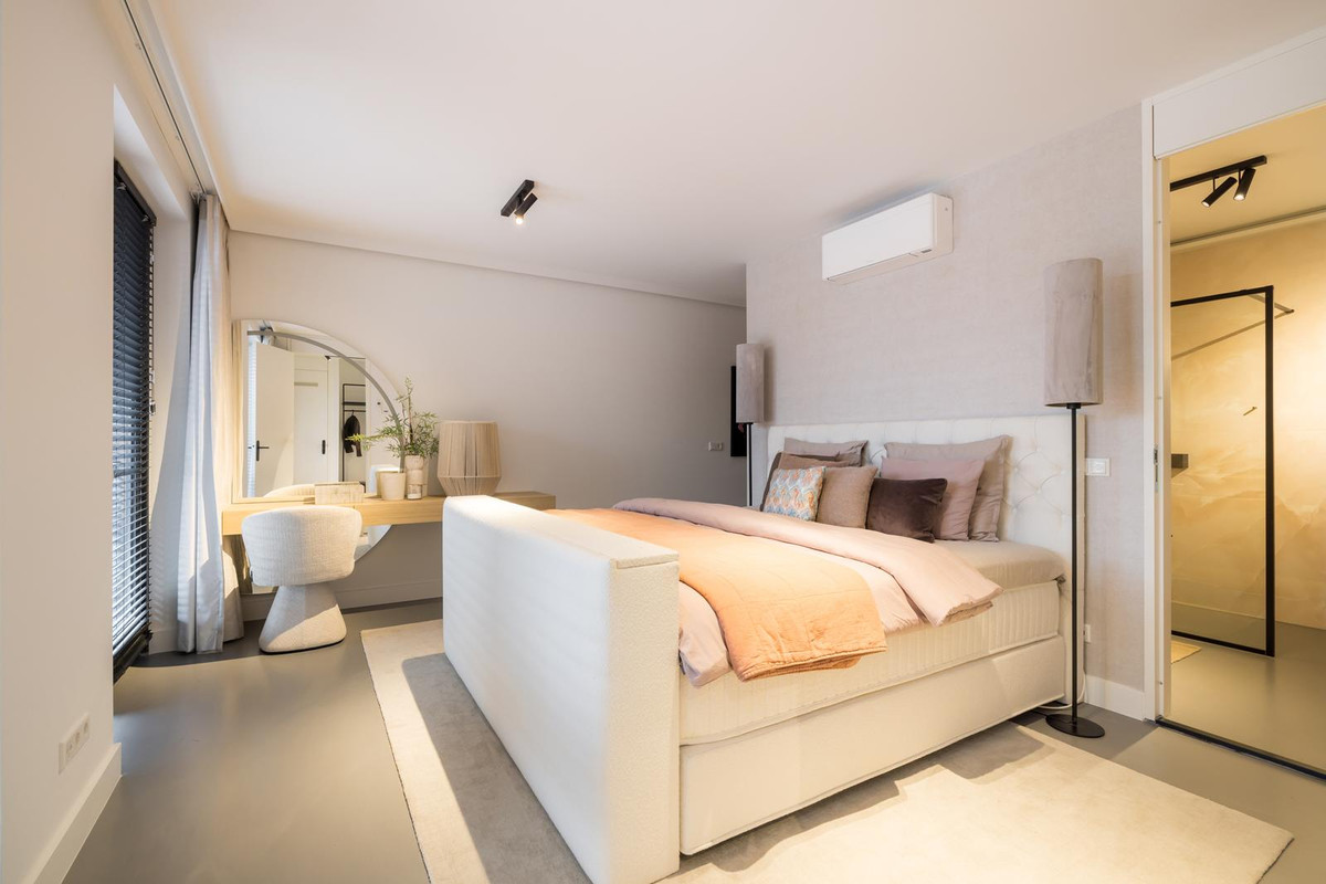 Appartement te koop: Koopvaardijstraat 1-02, Tilburg