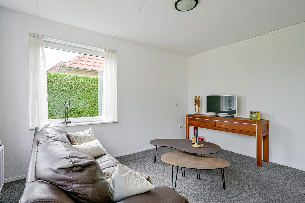 Vrijstaande woning te koop: Droge Wijmersweg 5-173, Wervershoof