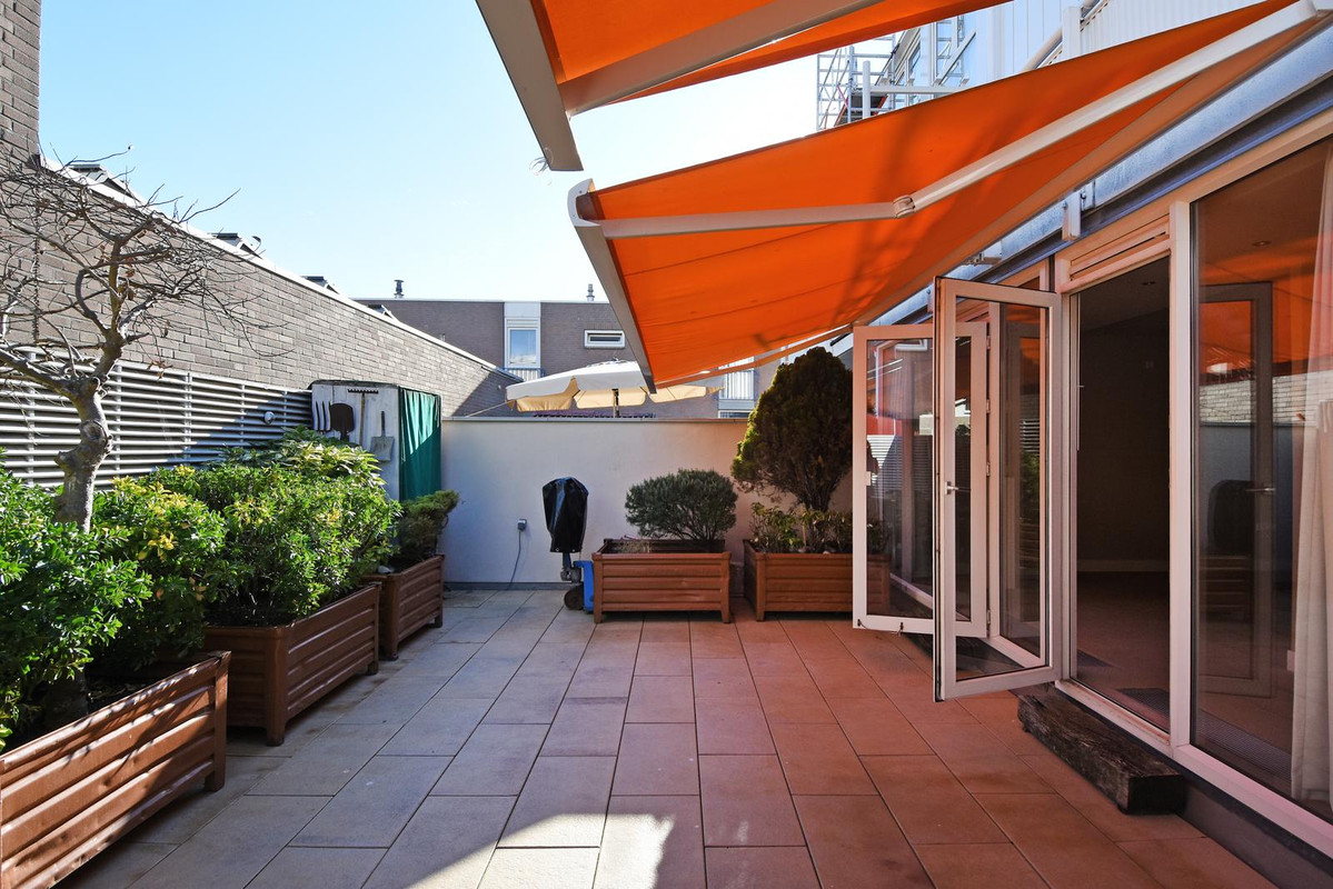 Appartement te koop: Rederserf 11, 'S-Gravenhage