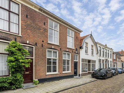 Hoogstraat 52