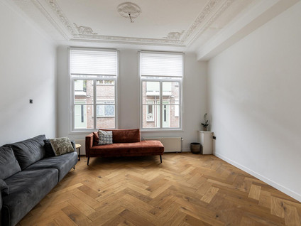 Hoogstraat 52
