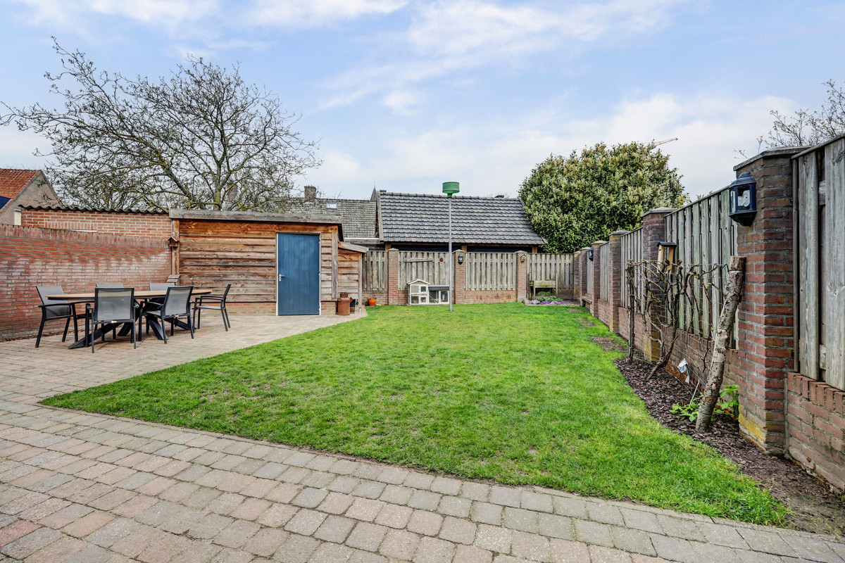 Tussenwoning te koop: Heuveleind 4, Steensel