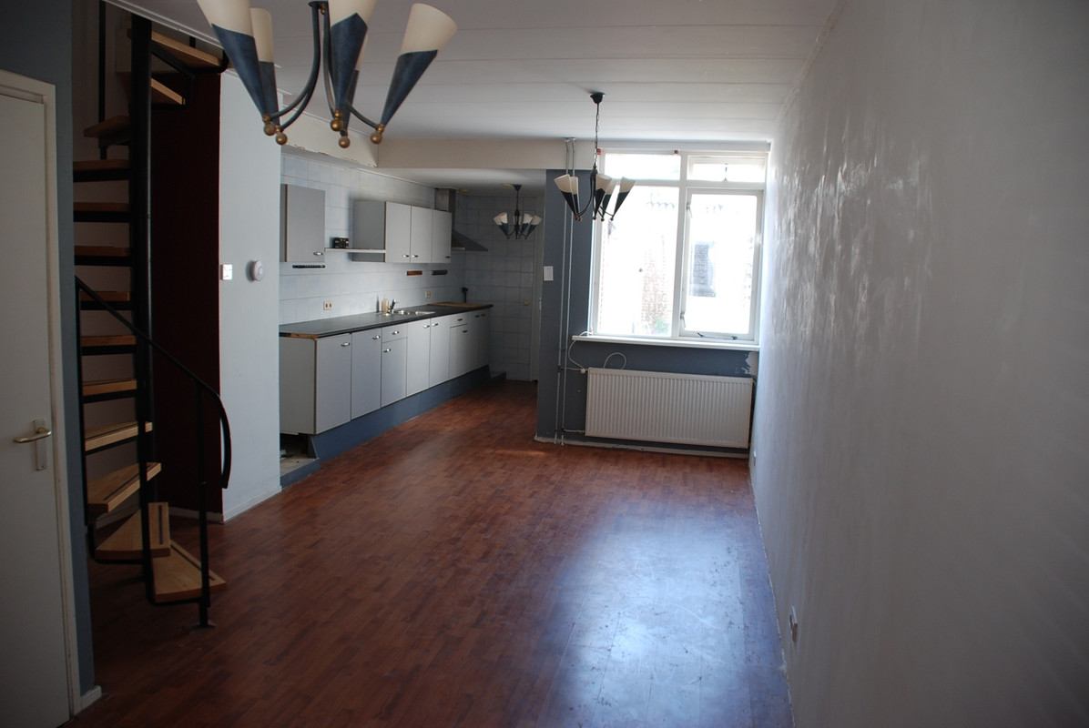 Tussenwoning te koop: Overdiepad 32, Alkmaar