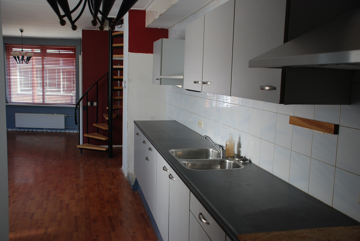 Tussenwoning te koop: Overdiepad 32, Alkmaar