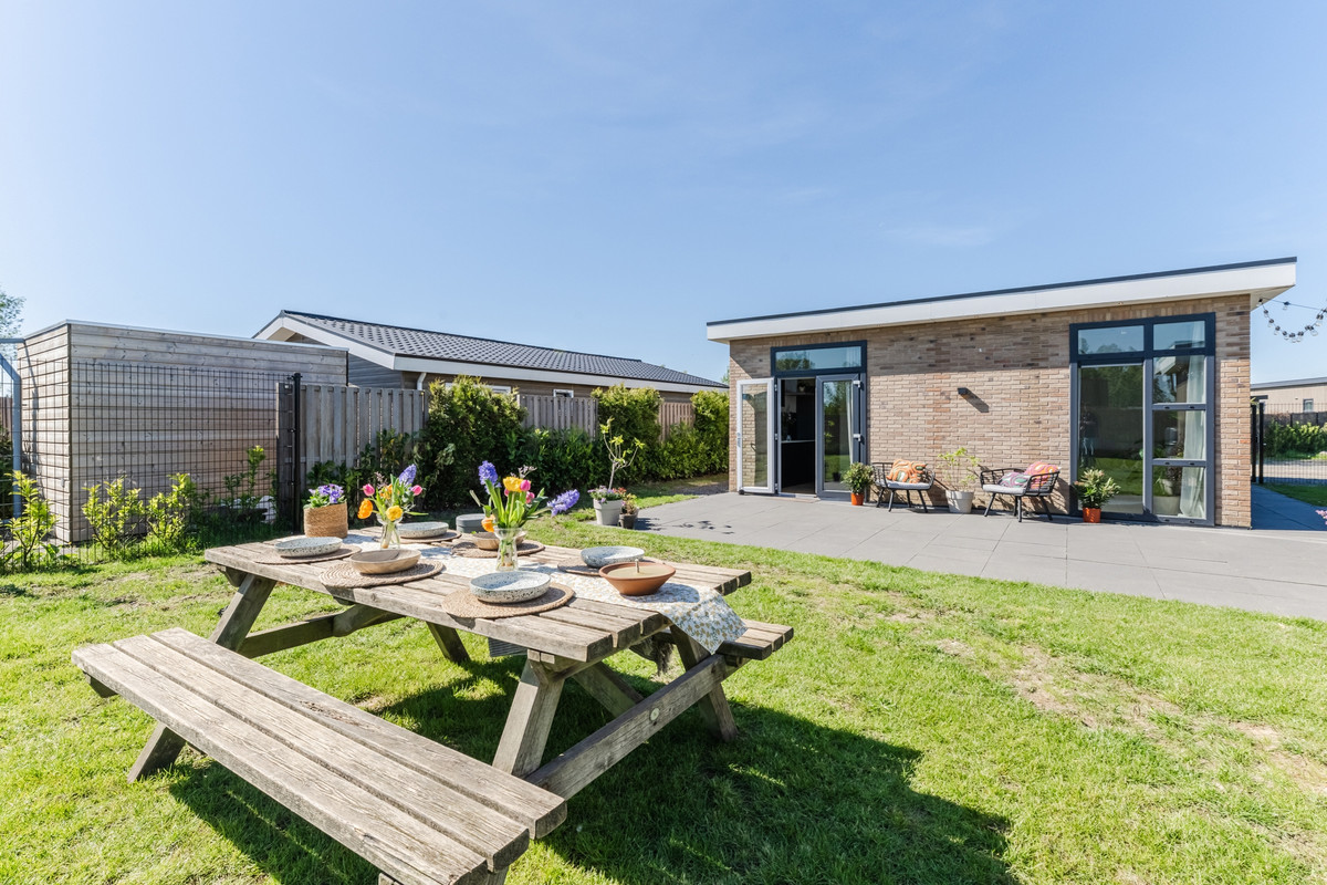 Vrijstaande woning te koop: Raakeindse Kerkweg 71B69, Molenschot
