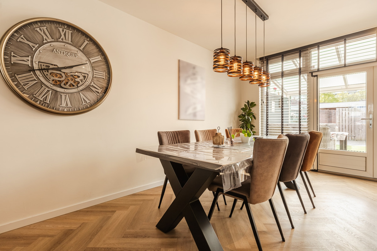 Tussenwoning te koop: Kruidhof 11, Bergen Op Zoom